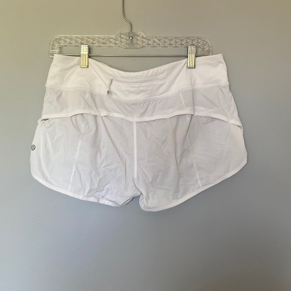 Lululemon Speed Up Short 2” Low Rise